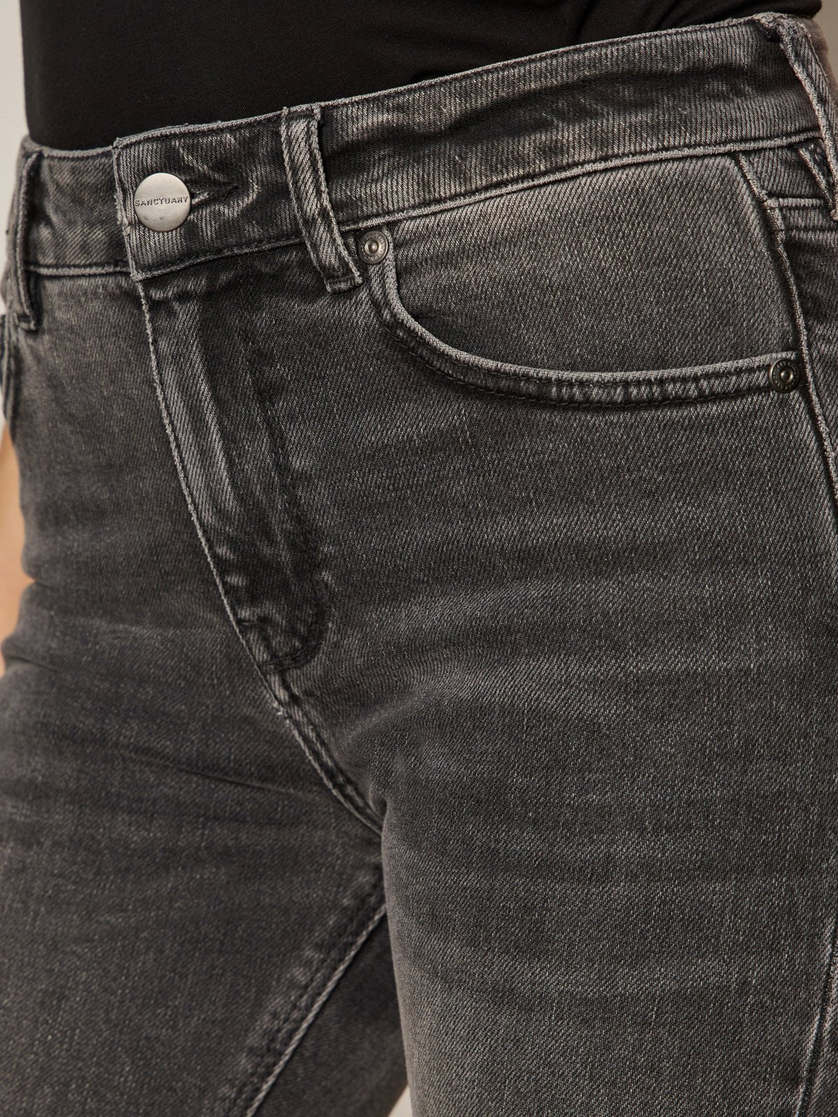 Astra Kick Crop Jean Washed Black Denim - Sanctuary Clothing