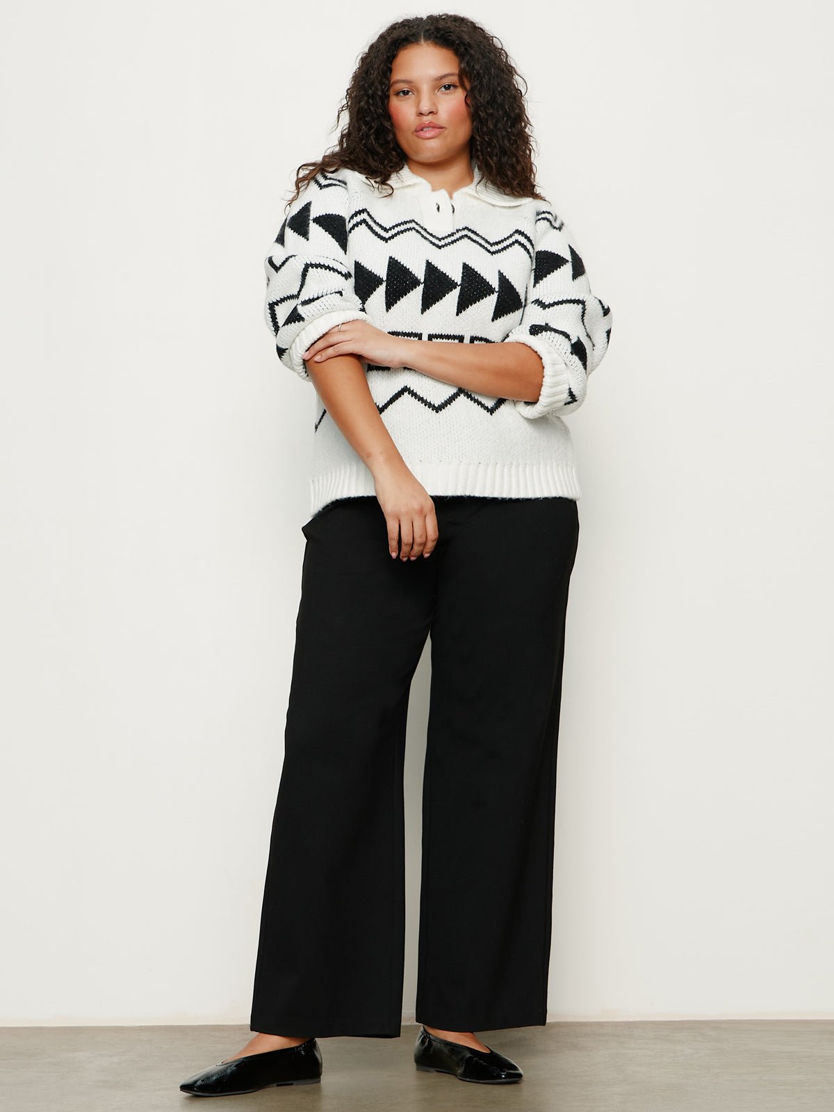 Below Zero Fairisle Popover Chalk And Black Fairisle Extended Sizing - Sanctuary Clothing