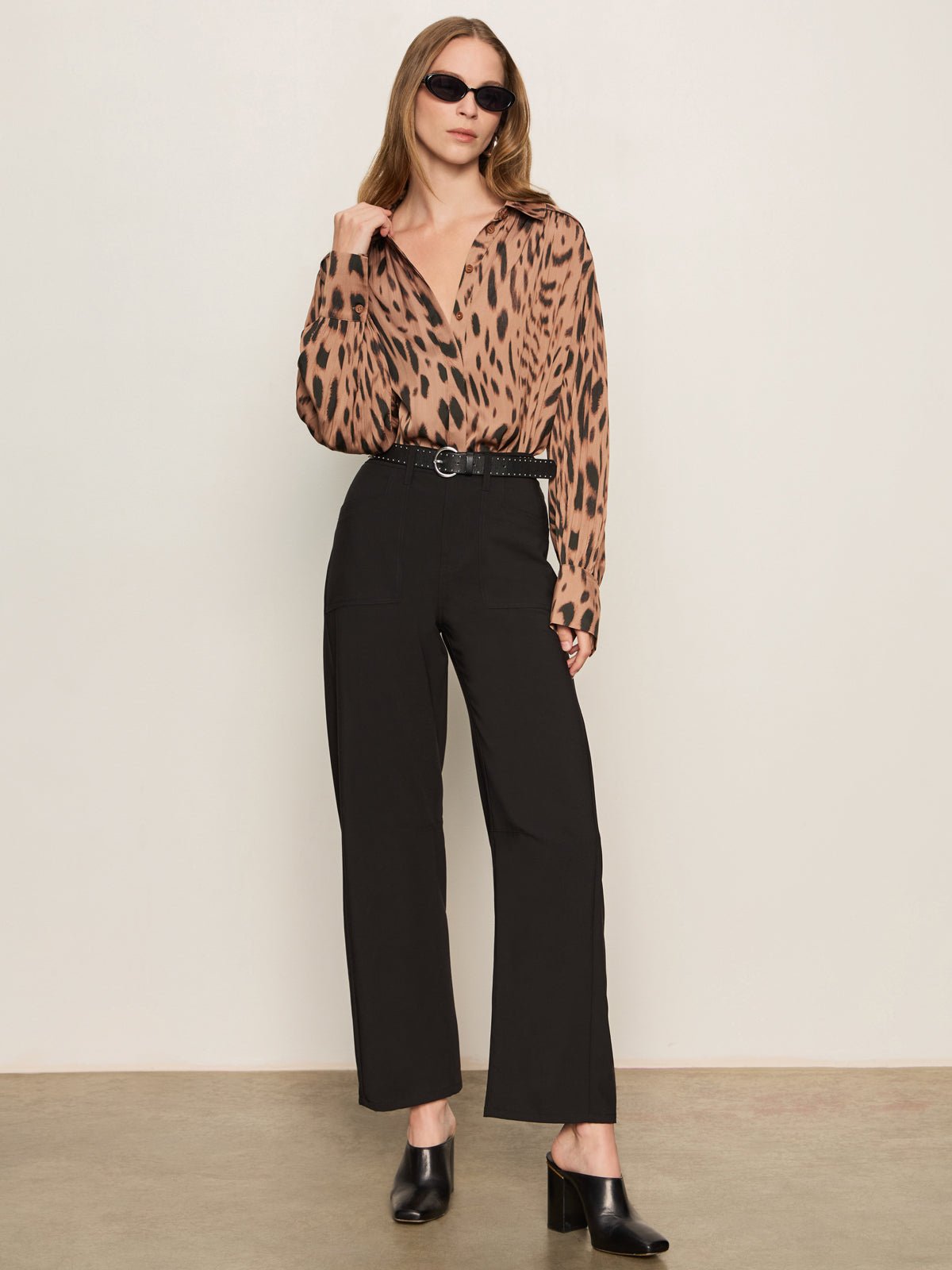 Charter Gab Barrel Pant Black - Sanctuary Clothing