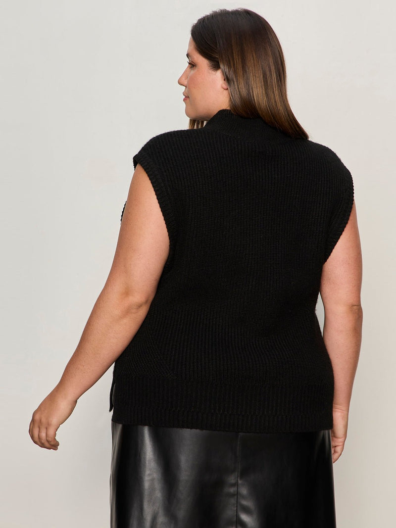 City Sweater Shell Black Extended Sizing alt 2