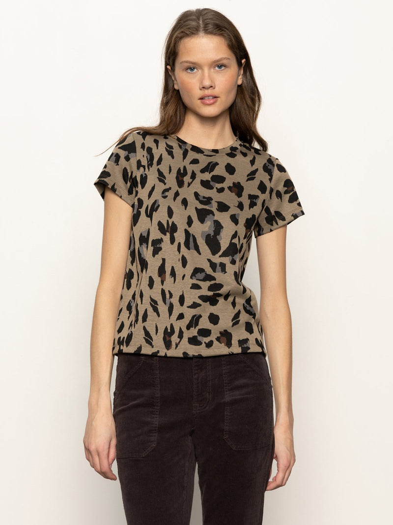 Double Knit Perfect Tee Winter Leopard alt 1