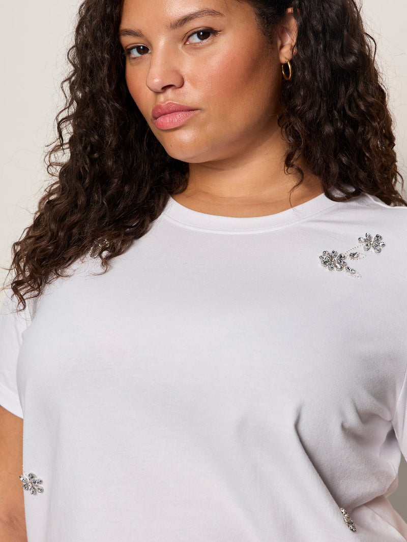 Embellished Tee White Extended Sizing