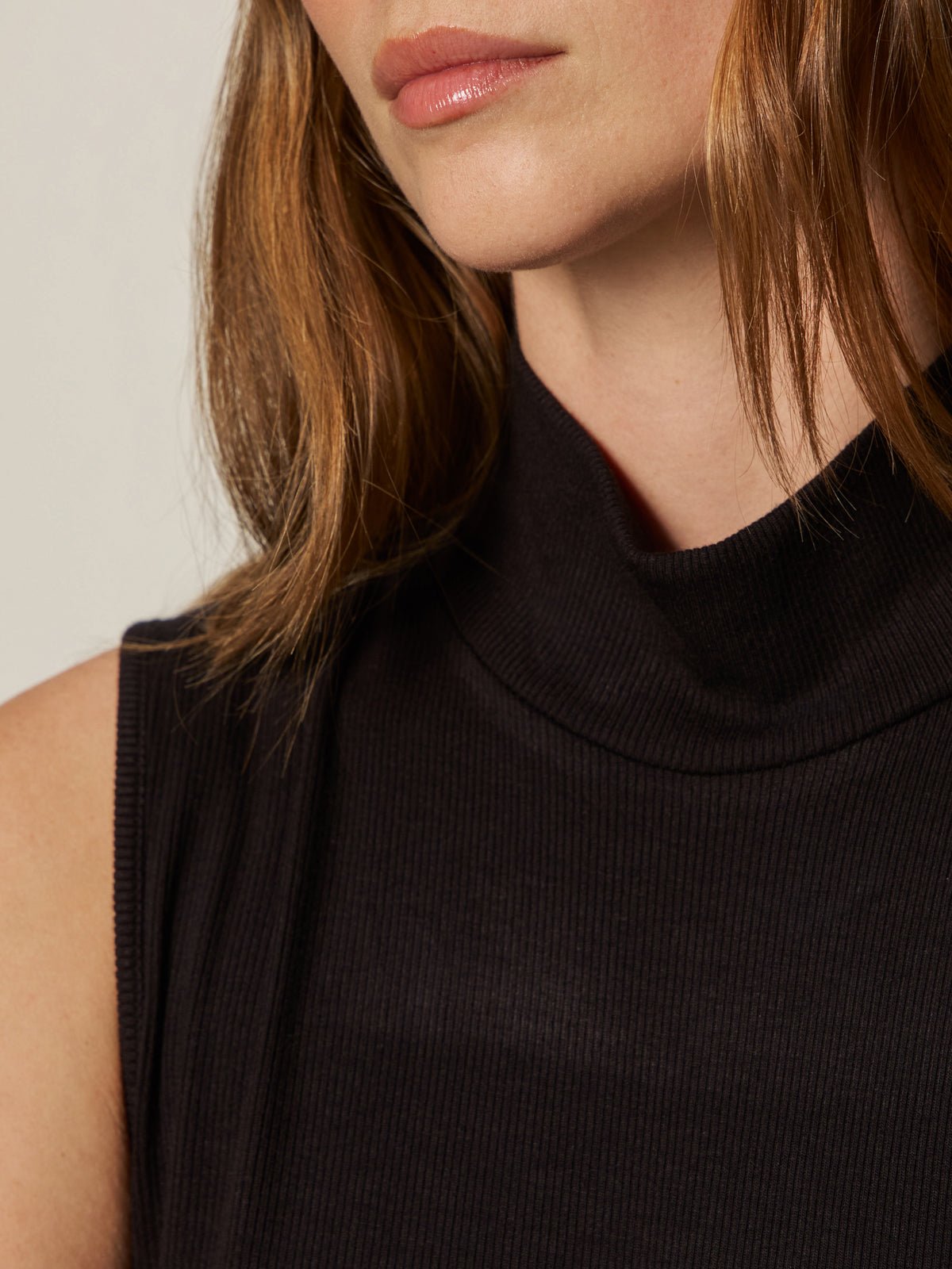 Women's Cotton Sleeveless Mock Turtleneck Crop Top - Stretchy Fit, Multiple Colors