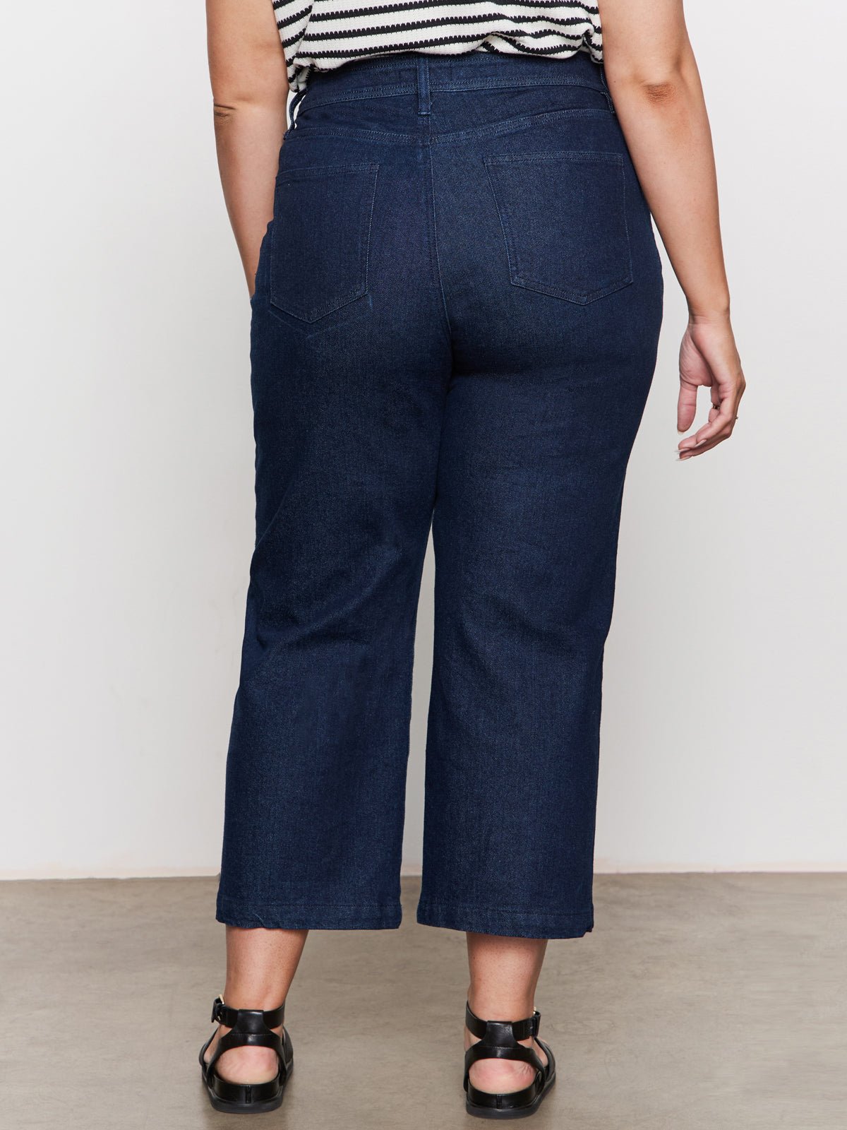 League Crop Jeans Plot Twist Extended Sizing - Sanctuary Clothing