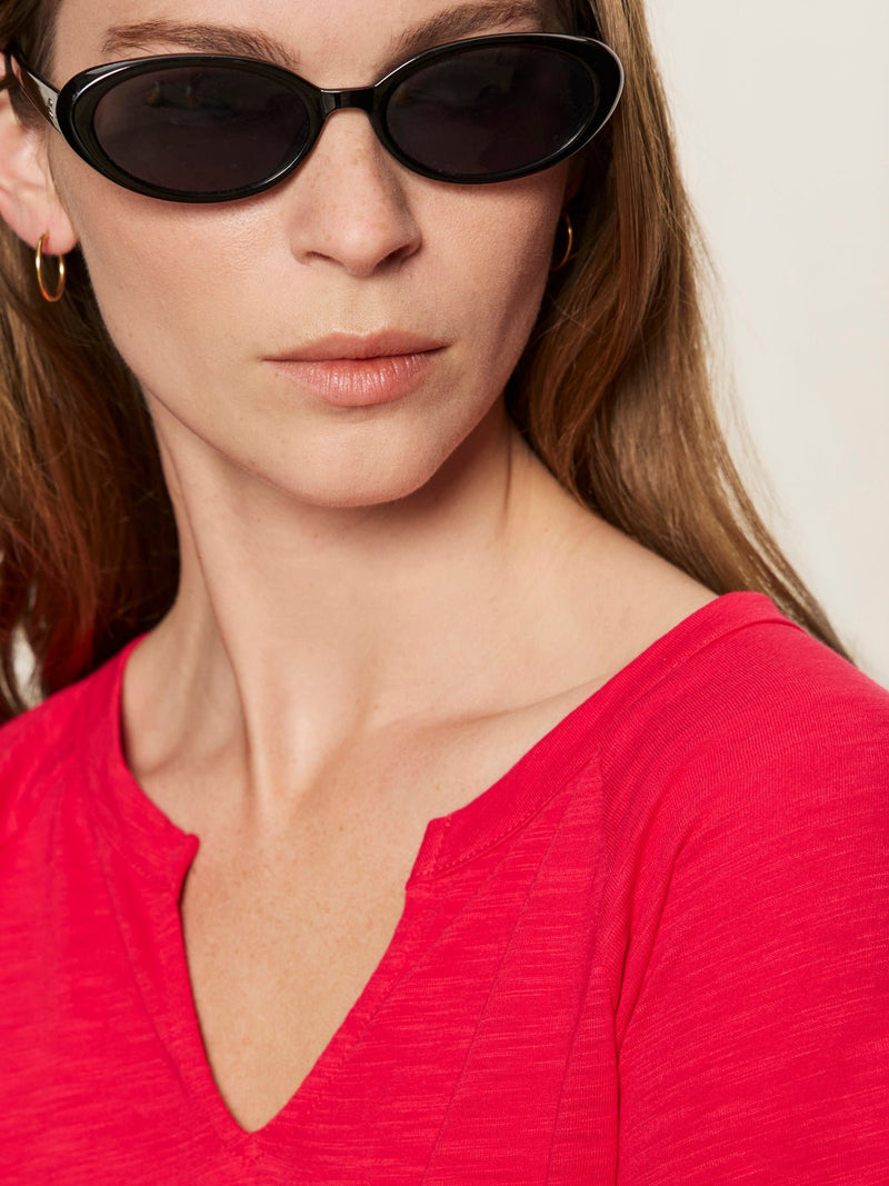 Notch Neck Tee Radiant alt 3