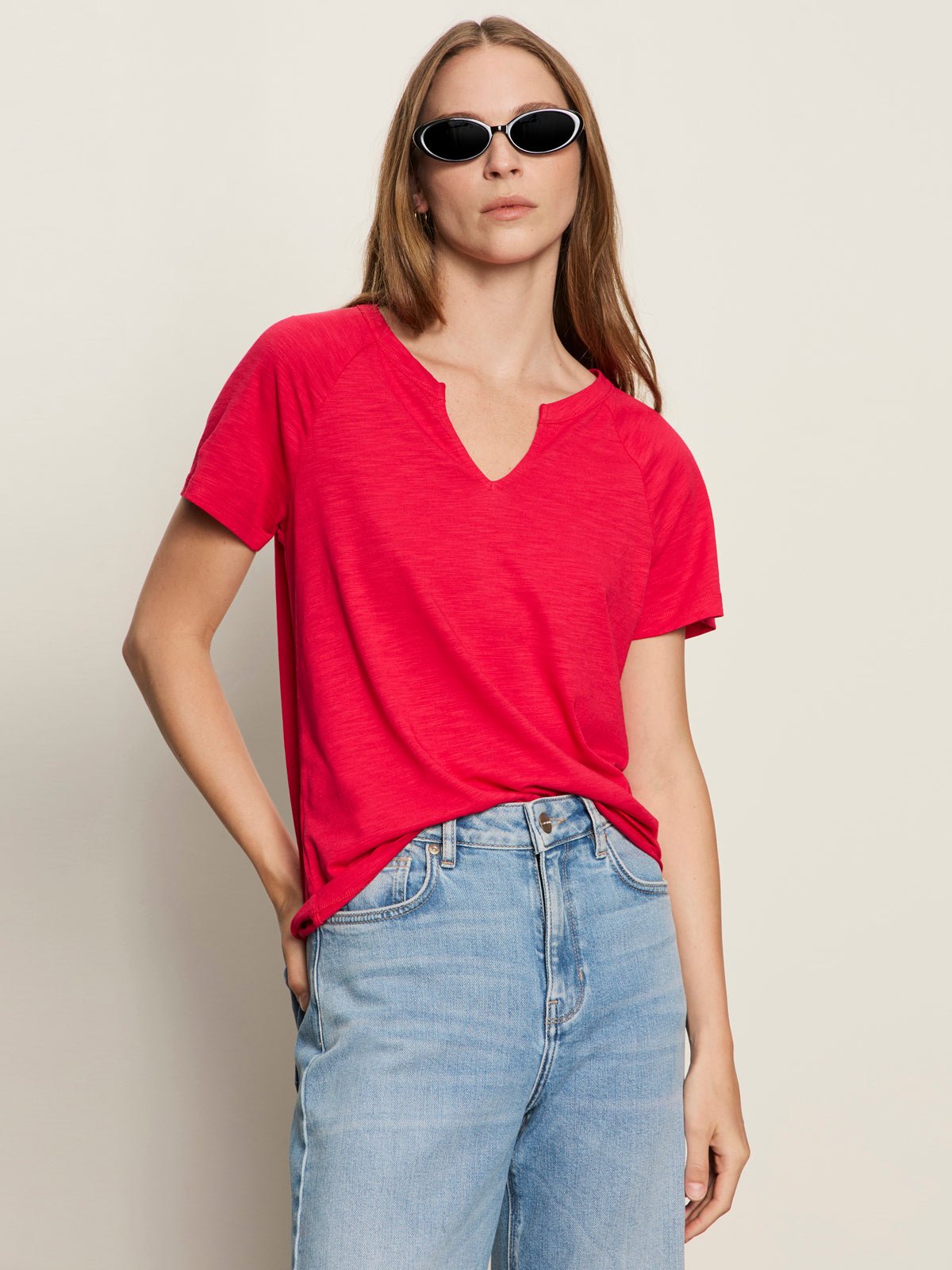 Notch Neck Tee Radiant - Sanctuary Clothing