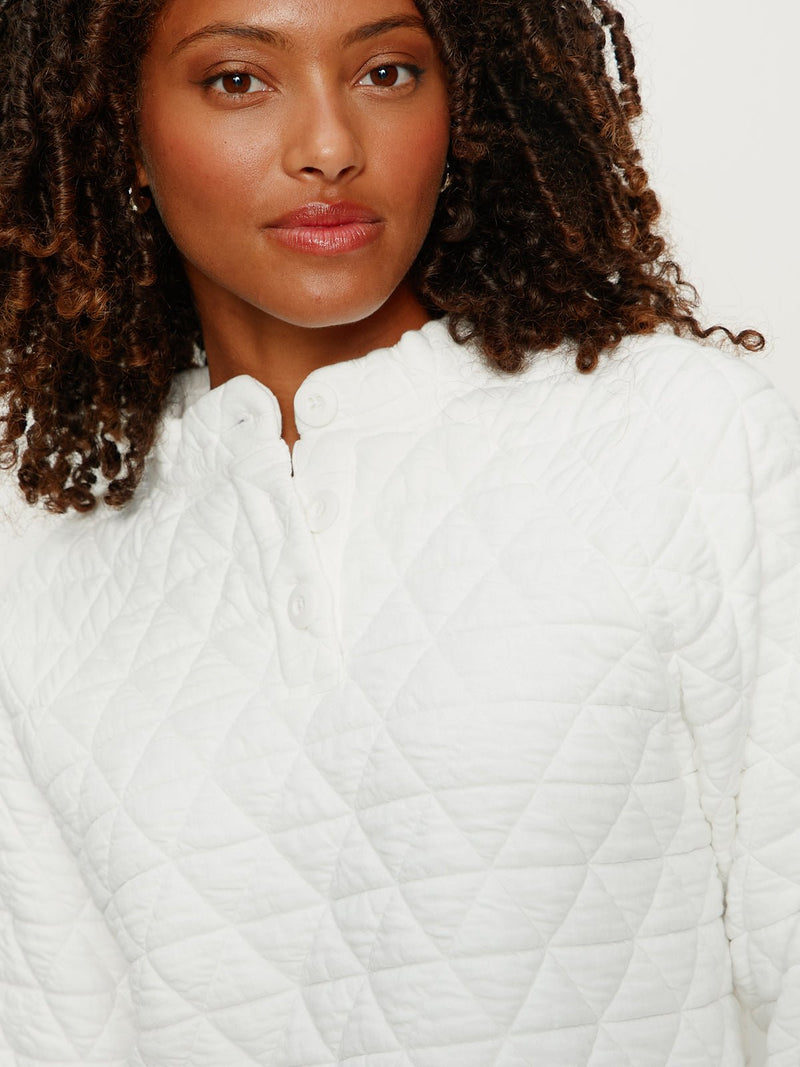 Quilted Button Popover Chalk alt 1