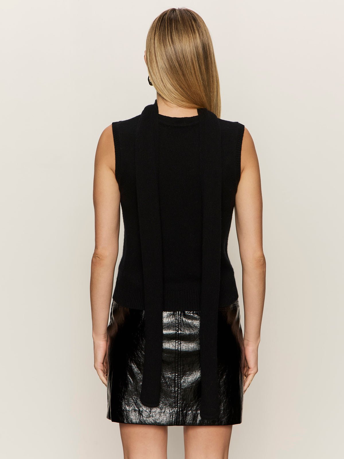 SCARF SWEATER SHELL BLACK Sanctuary Clothing SCARF SWEATER SHELL BLACK Sanctuary Clothing