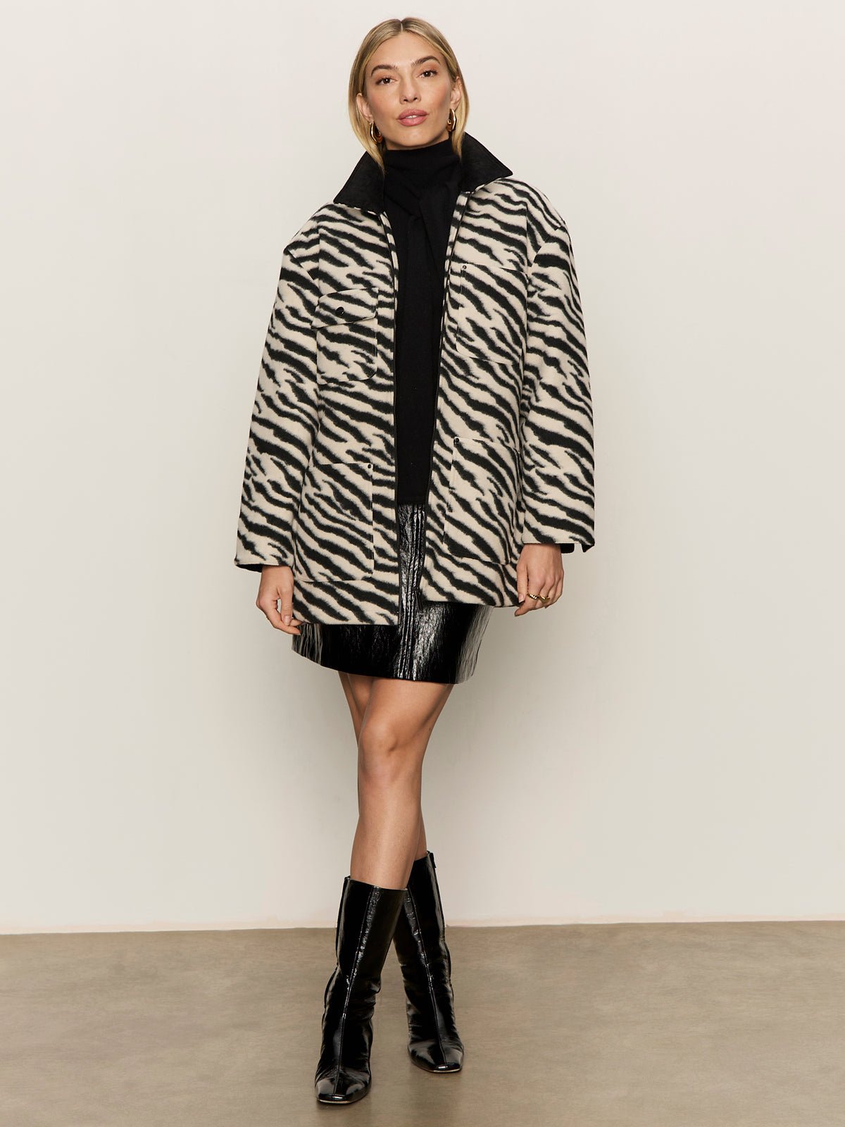 Scarf Sweater Shell Black - Sanctuary Clothing