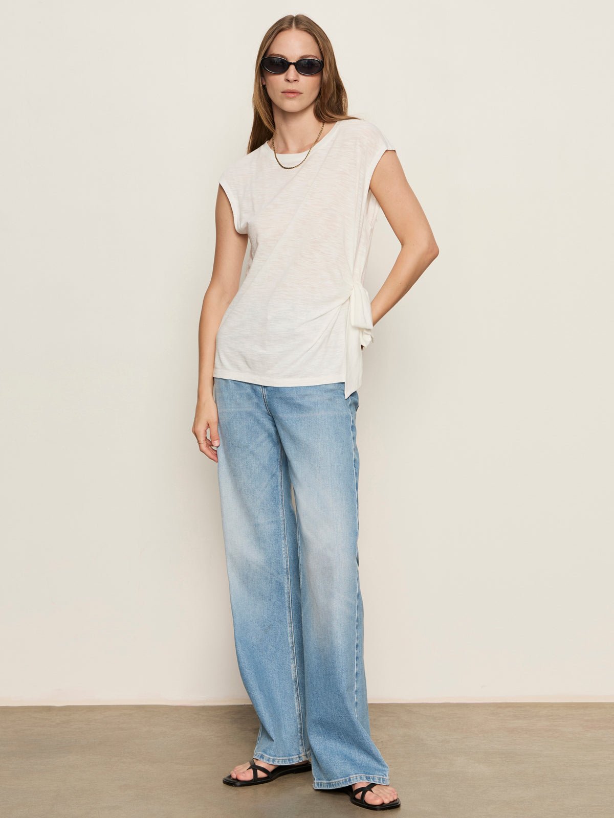 Side Tie Muscle Tee White - Sanctuary Clothing