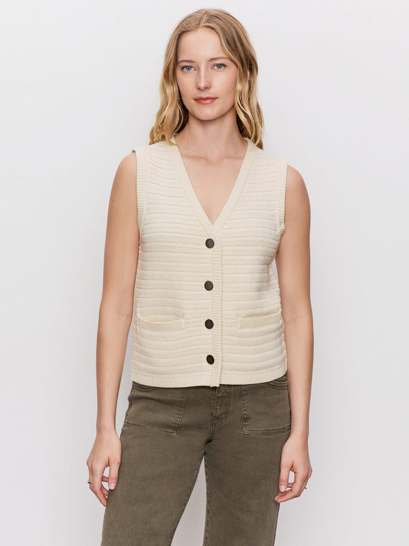 Textured Sweater Vest Macrame alt 1