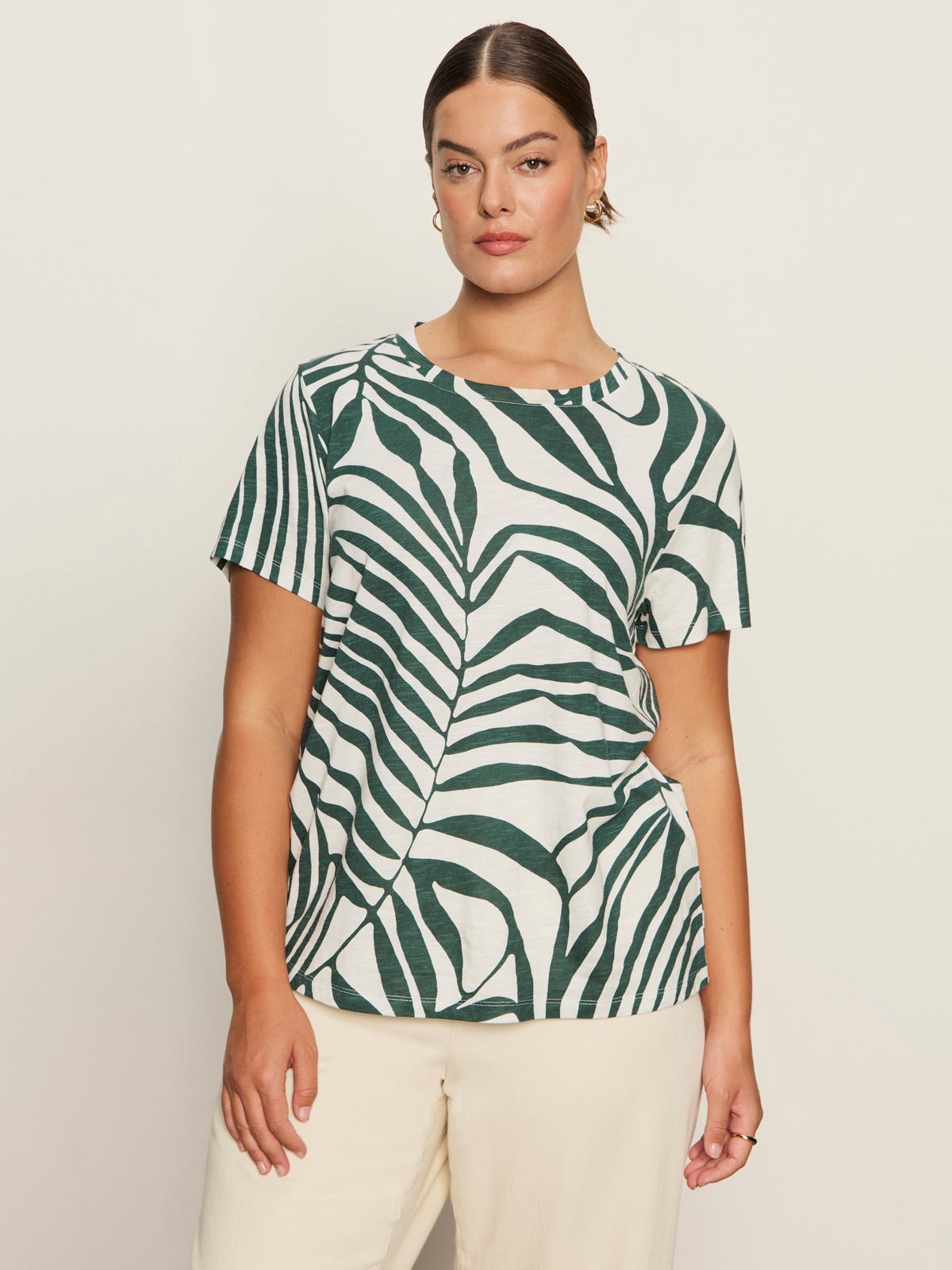 The Perfect Tee Green Oasis Extended Sizing - Sanctuary Clothing