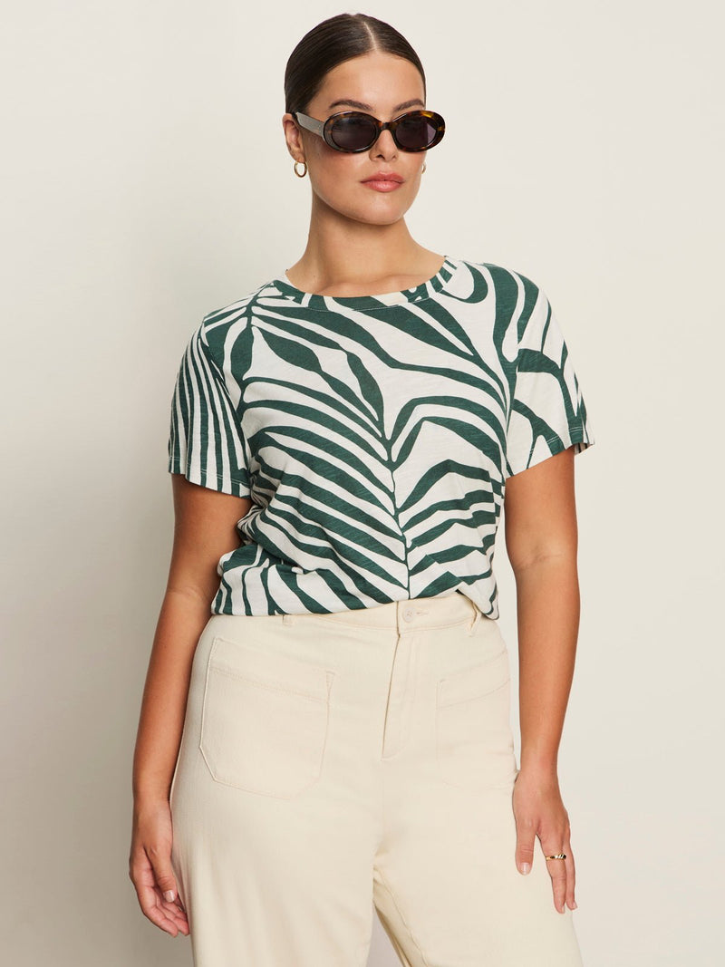 The Perfect Tee Green Oasis Extended Sizing