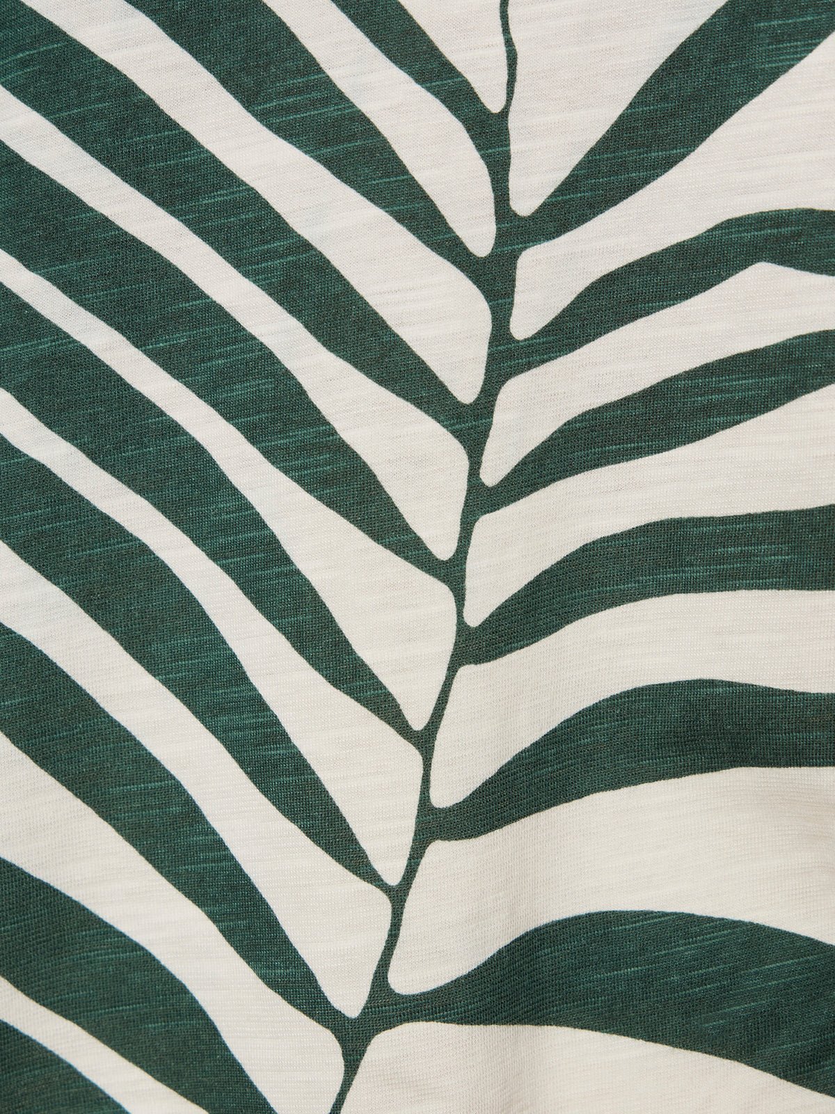 The Perfect Tee Green Oasis Extended Sizing - Sanctuary Clothing