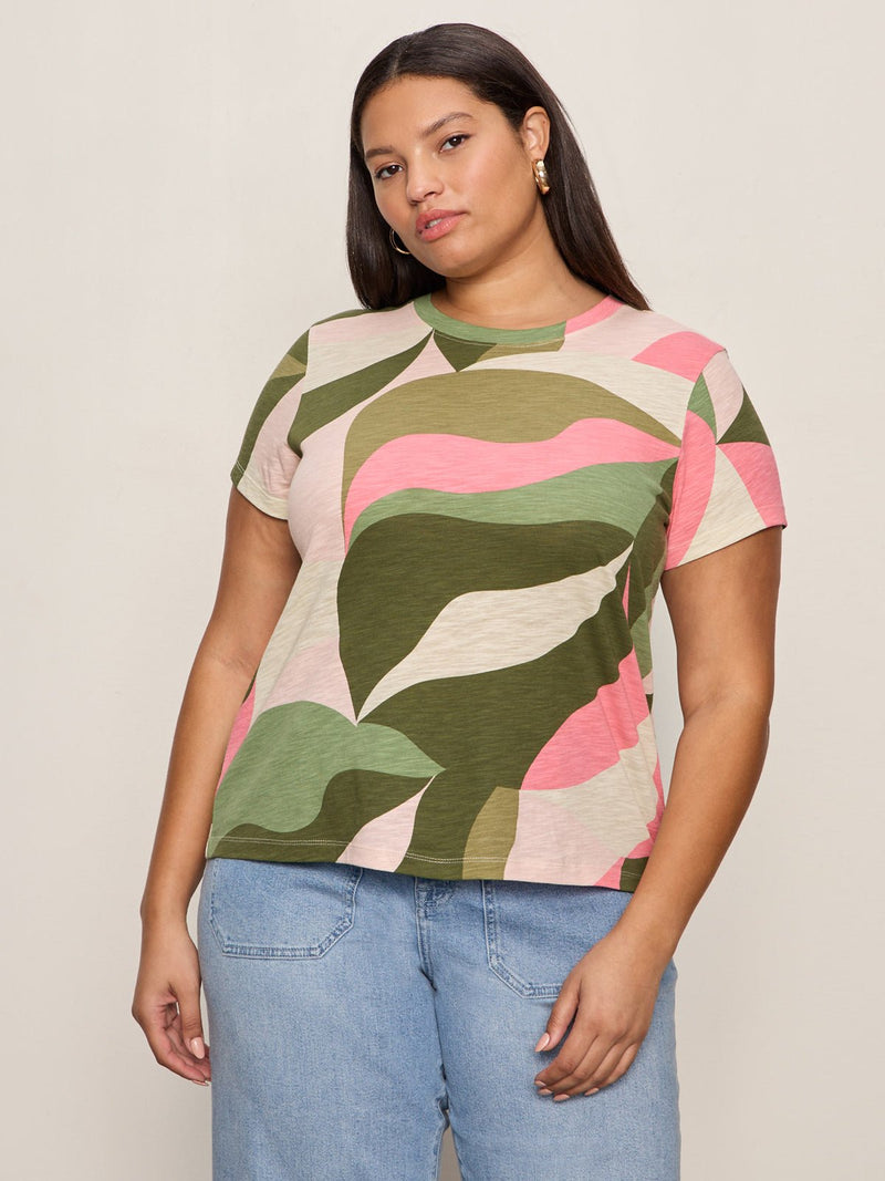 The Perfect Tee Green Vista Extended Sizing alt 1