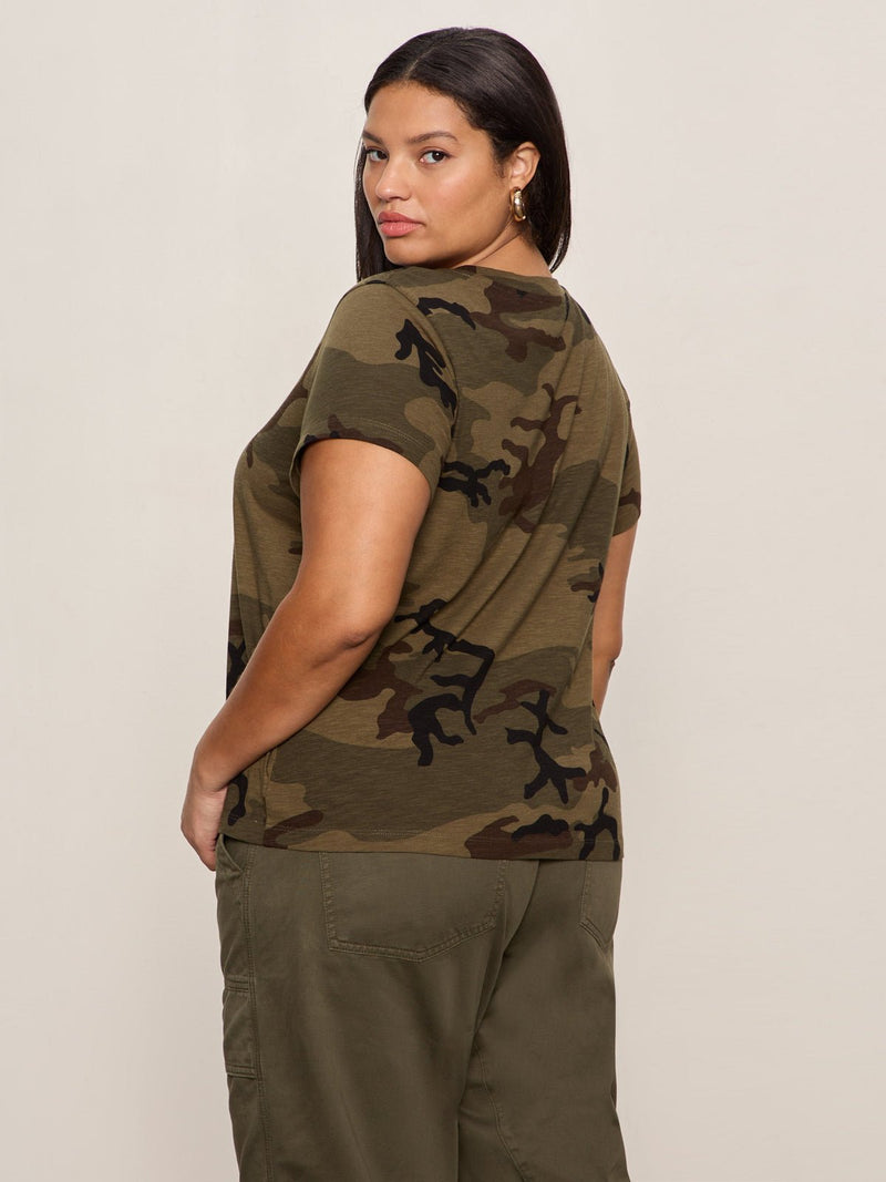 The Perfect Tee Hiker Camo Extended Sizing alt 3