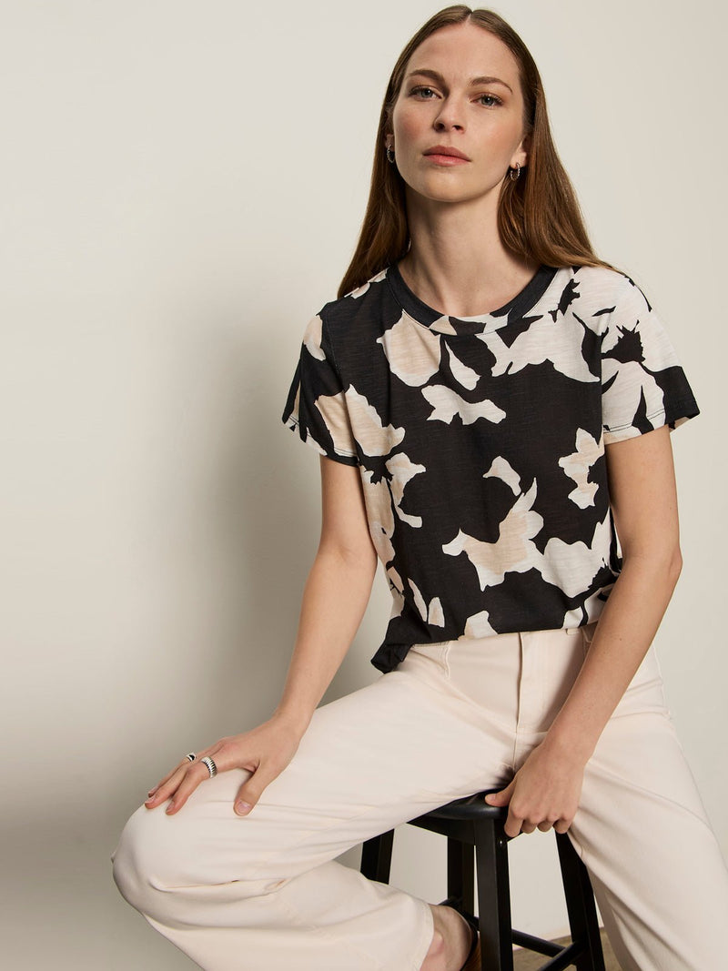 The Perfect Tee Petal Whisper alt 4