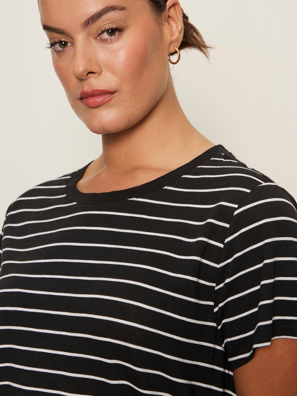 The Perfect Tee White/Black Stripe 5 Extended Sizing - Sanctuary Clothing