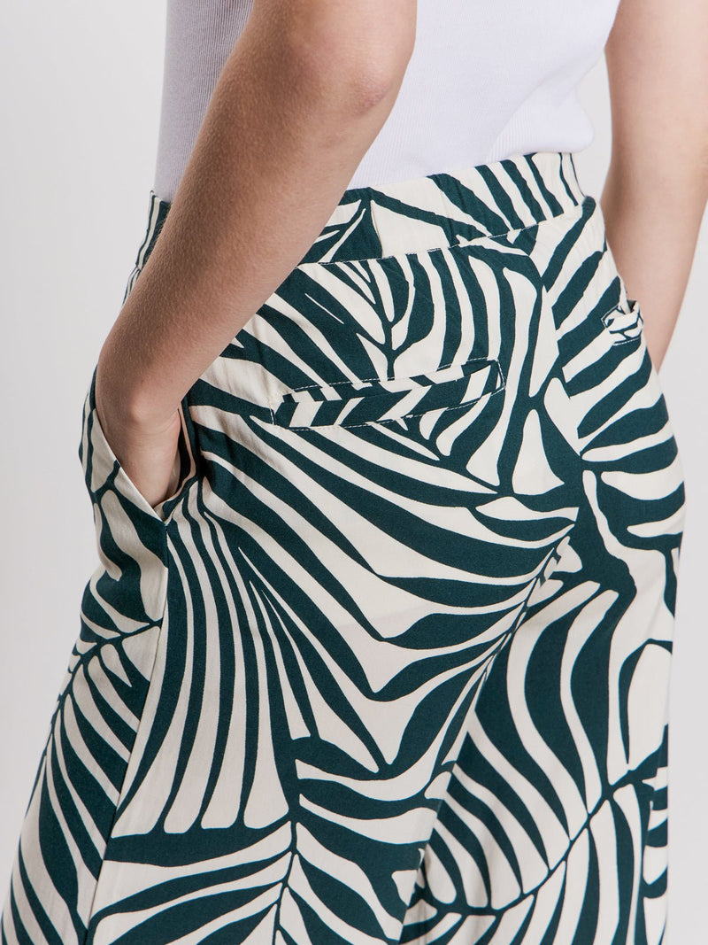 The Soft Trouser Green Oasis alt 4