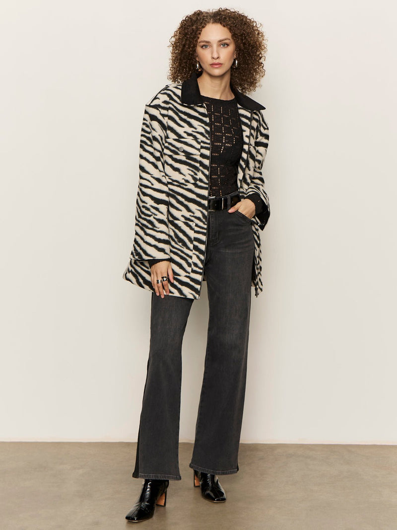 Tuxedo Relaxed Straight Jean Black Tie alt 4