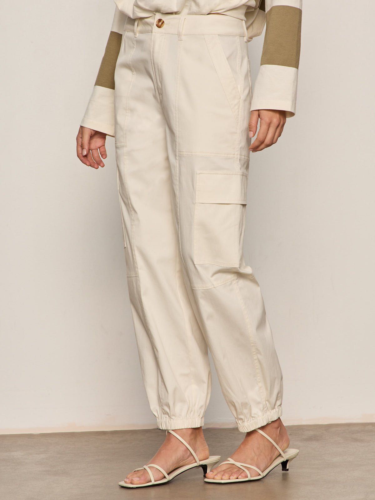 cream colored women's dress pants ODOLDI High Waisted Business Pants for Women Beige Straight Leg Dress Pants with Belt Cream High Waist Work Pants Business Casual Pants with Pockets Beige Small at Amazon Women's Clothing store